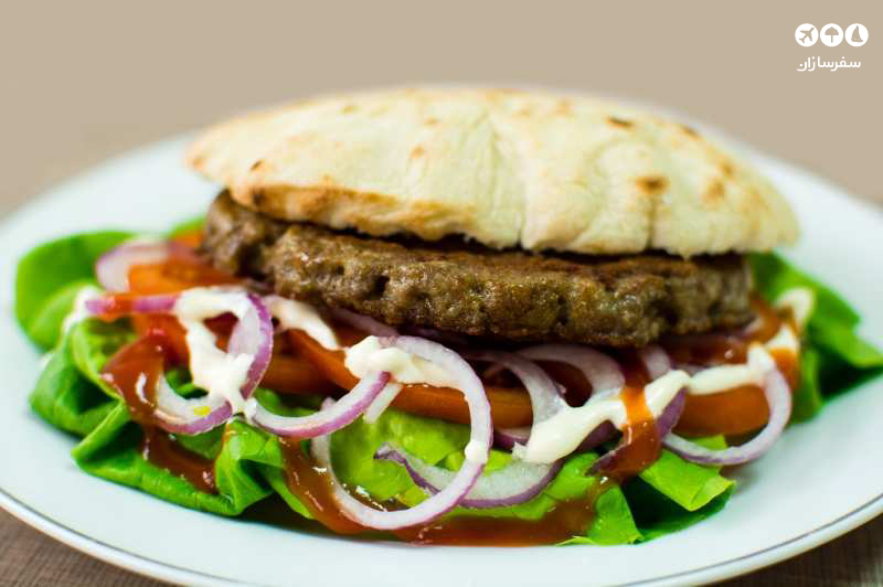همبرگر صربستانی