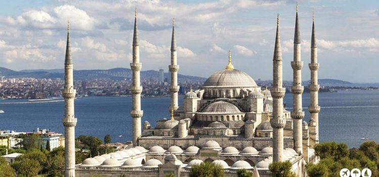 استانبول یکی از بزرگ ترین و توریستی ترین شهرهای کشور ترکیه استانبول می باشد.